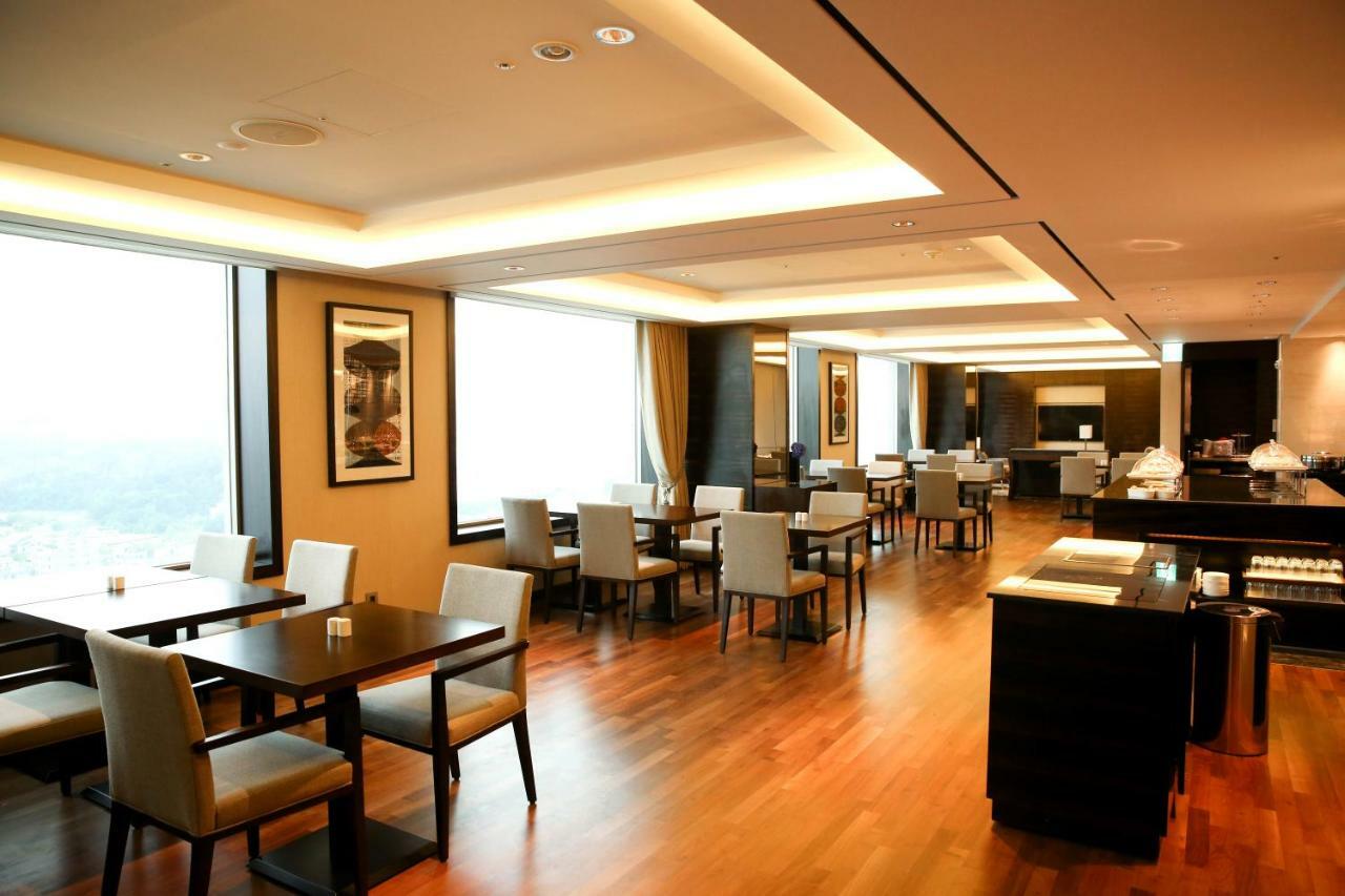 Lotte 5* Ulsan